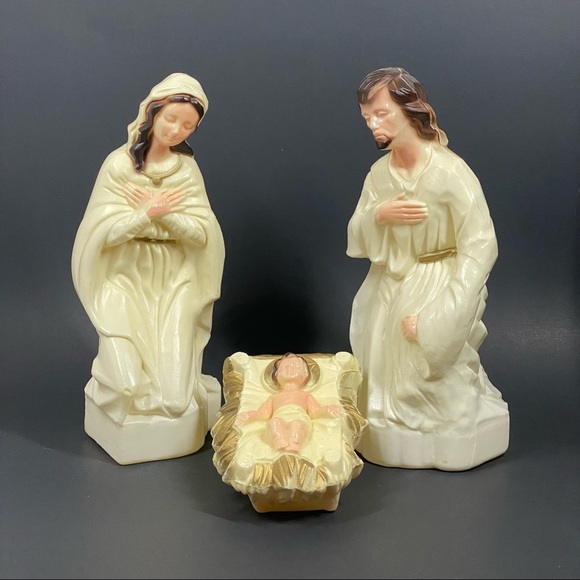Holiday Vintage Hard Plastic Blow Mold Nativity Scene Poshmark